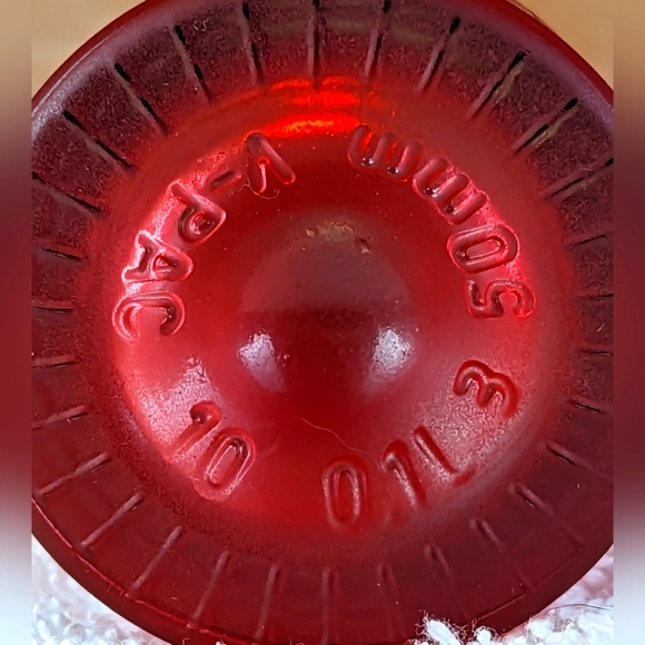 11" Tall, Thin Red Satin Glass Vase. - Picture 4 of 5